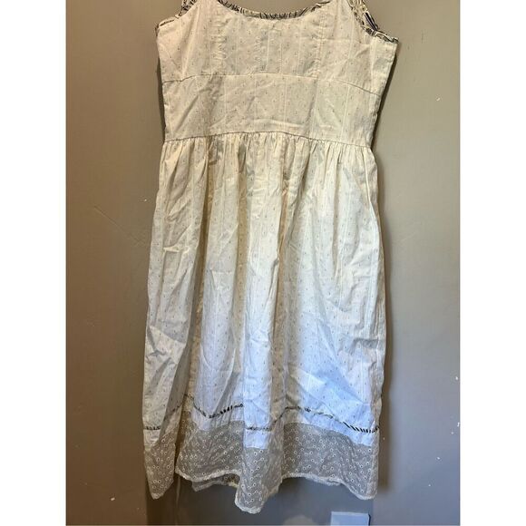 Burning torch dress - Picture 6 of 7